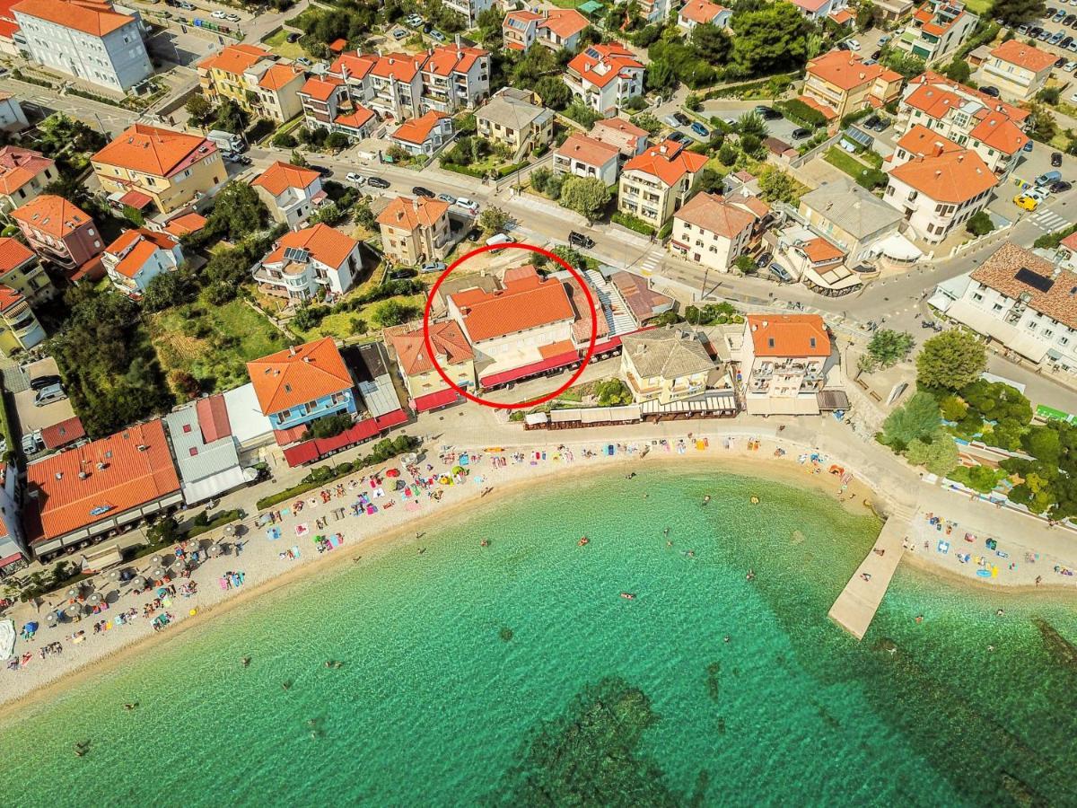 Apartment Bojan With Terrace And Sea View Baška Extérieur photo