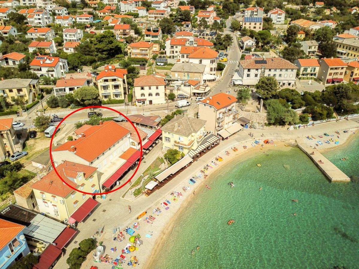 Apartment Bojan With Terrace And Sea View Baška Extérieur photo